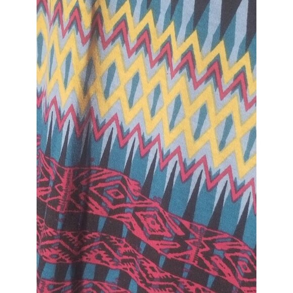 LuLaRoe Classic T shirt tribal red yellow blue polyester blend size xs READ new - Picture 8 of 11